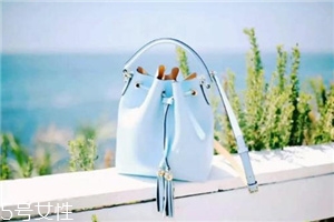 henribendel是什么牌子,henri bendel什么档次