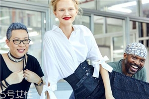 衬衫扎人怎么办,衬衫穿着扎人怎么处理