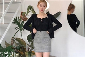 包臀短裙配什么上衣好看图片,包臀短裙配什么上衣好看