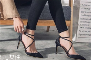 高跟鞋鞋跟开胶怎么办,鞋后跟开胶了怎么办