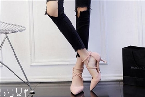 高跟鞋后跟贴怎么贴视频,高跟鞋后跟贴怎么贴图