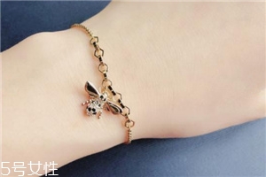 施华洛世奇小蜜蜂项链,施华洛世奇小蜜蜂手链多少钱