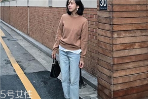 浅色牛仔裤显腿粗吗,牛仔裤显腿粗吗