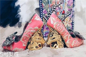 IRT鞋子,Irregular Choice