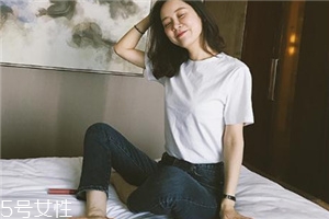 牛仔裤太长怎么剪好看视频,牛仔裤太长怎么剪好看图片