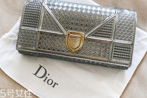 迪奥钱包价格和图片,迪奥包包价格