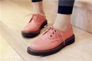 适合春天穿的鞋子,春天穿什么鞋子