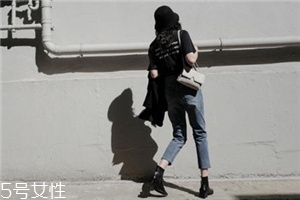 牛仔裤可以干洗吗,牛仔衣可以干洗吗