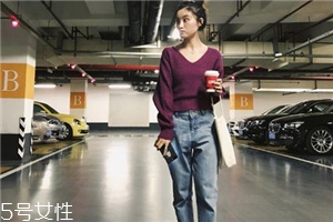 牛仔裤可以配篮球鞋吗?,篮球鞋配休闲裤可以吗