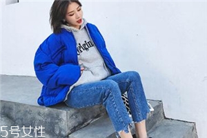 牛仔皮鞋,穿牛仔裤配皮鞋合适吗