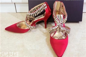 badgley mischka 档次,badgleymischka是什么品牌 badgley mischka 档次,badgleymischka是什么品牌