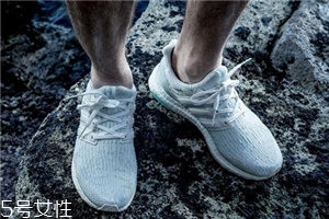 运动鞋夹脚怎么办小窍门,运动鞋夹脚怎么办