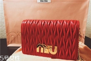 miumiu是几线品牌,miumiu是什么档次的品牌 miumiu是几线品牌,miumiu是什么档次的品牌