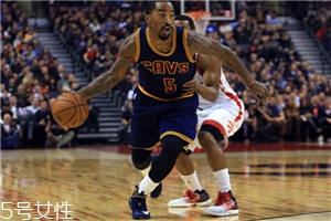 运动鞋放久了会有影响吗,鞋子放久了会不会坏 运动鞋放久了会有影响吗,鞋子放久了会不会坏