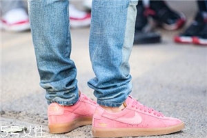 休闲鞋适合什么时候穿,运动鞋怎么分季节穿的 休闲鞋适合什么时候穿,运动鞋怎么分季节穿的