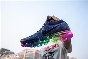 运动鞋买网面的好还是皮的好,运动鞋网面好还是皮面好?