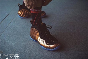 运动鞋是轻的好还是重的好,运动鞋越轻越好吗 运动鞋是轻的好还是重的好,运动鞋越轻越好吗