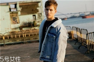 哪个牌子的男士夹克款式好看,男士高档冬天夹克 哪个牌子的男士夹克款式好看,男士高档冬天夹克