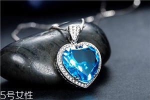 托帕石价格多少钱一克,托帕石多少钱一克拉