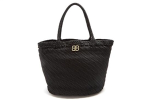 巴黎世家穿鞋带,巴黎世家编织袋包