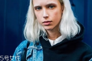 朋克风女生穿衣搭配,朋克风格女生穿衣