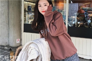 卫衣买回来需要洗吗,卫衣买回家需要洗吗