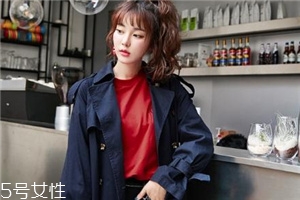 红色卫衣配什么外套最好看,红色连衣裙搭什么外套