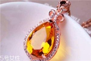 黄水晶晚上睡觉可以戴吗,黄水晶可以戴着洗澡吗