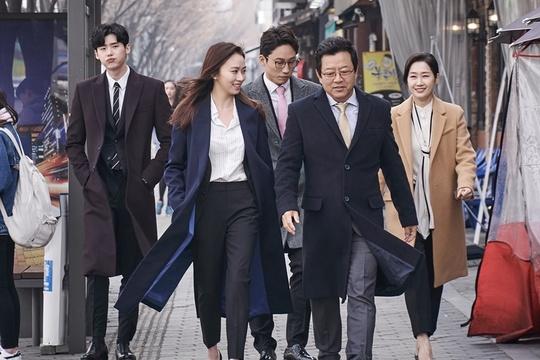 洋葱式穿衣法则,洋葱穿衣法怎么穿