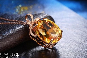 黄水晶戴左手还是右手招财,黄水晶戴左手还是右手好