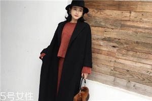 大衣有静电怎么去除,大衣上的静电怎么除掉?