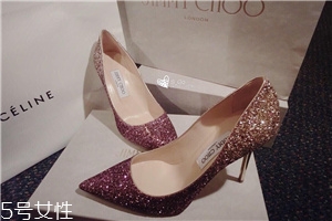 jimmy choo鞋码偏大吗,jimmy choo的鞋尺码正吗