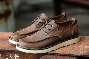 疯马皮怎么保养涂什么油比较好,疯马牛皮怎么保养和上油