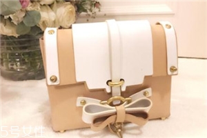 nielspeeraer包包贵吗,NIELS PEERAER