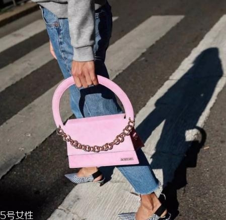 jacquemus包包价格,jacquemus小包多少钱 jacquemus包包价格,jacquemus小包多少钱