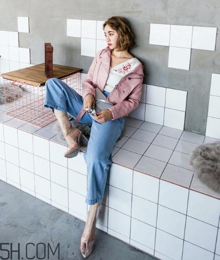 粉色皮衣怎么搭配好看,粉色皮衣怎么搭配好看图片 粉色皮衣怎么搭配好看,粉色皮衣怎么搭配好看图片