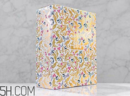 詹姆斯15联名kith花卉,勒布朗15联名kith