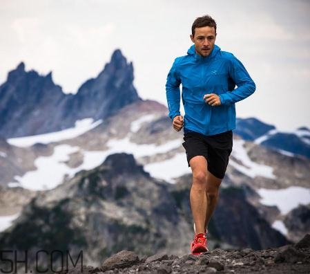 始祖鸟是什么牌子的衣服,始祖鸟是什么品牌