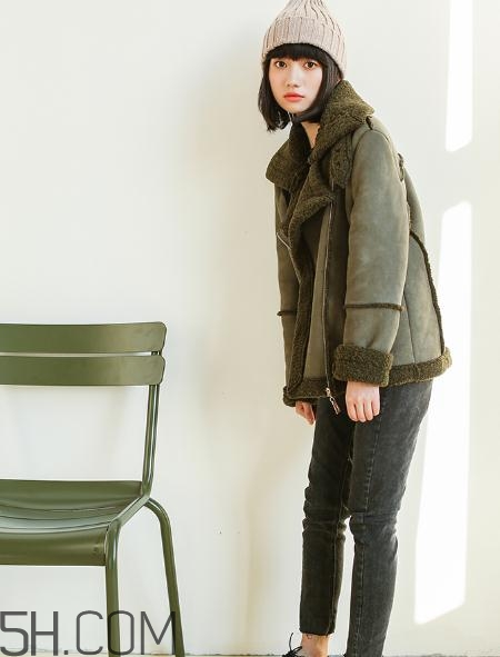 皮毛一体和羊剪绒哪个好一些,羊皮毛一体和羊剪绒哪个好