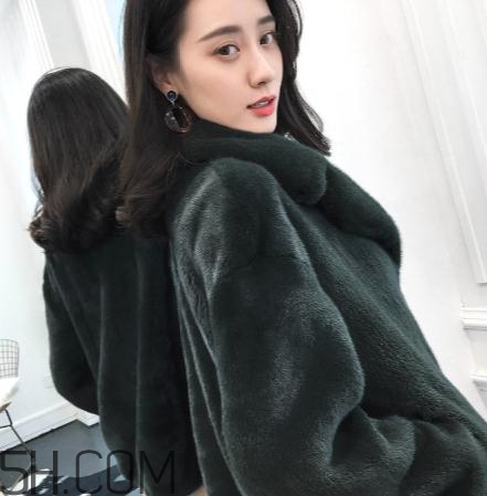 皮草发黄怎么清洗干净,皮草掉色了怎么修复 皮草发黄怎么清洗干净,皮草掉色了怎么修复