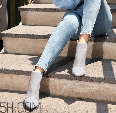 绒面鞋子发霉怎么处理,绒面鞋子发霉怎么处理最有效