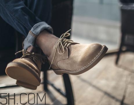 反绒皮鞋怎么清洗保养,翻毛皮鞋如何清洗呢 反绒皮鞋怎么清洗保养,翻毛皮鞋如何清洗呢