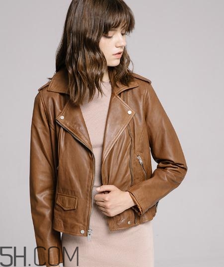 羊皮衣有味道怎么去除,羊皮毛衣服有味怎么去除 羊皮衣有味道怎么去除,羊皮毛衣服有味怎么去除