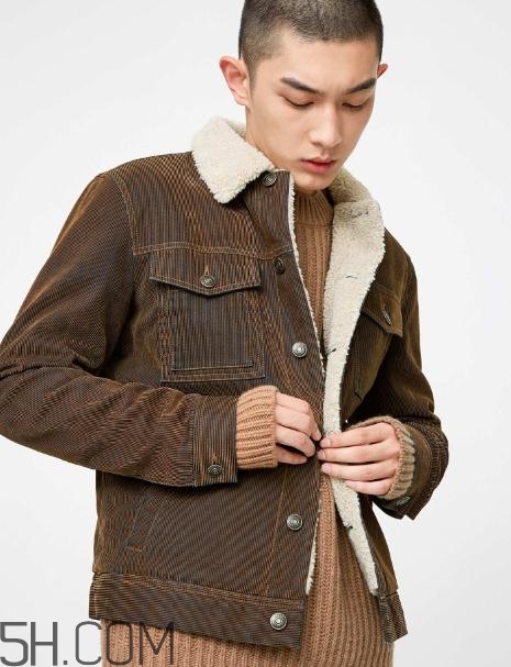 灯芯绒的衣服会不会缩水,灯芯绒面料会缩水吗?