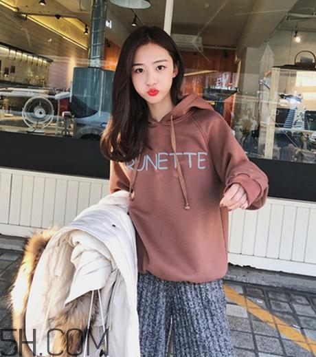 抓绒卫衣会起球吗,抓绒的卫衣面料起球吗