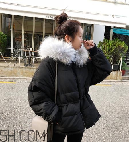 如何熨烫羽绒服,洗完后的羽绒服怎么变蓬松