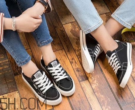 帆布鞋什么颜色好看,帆布鞋什么颜色好看女生