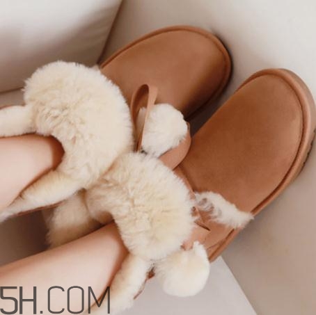 雪地靴发霉了怎么洗干净,雪地靴长霉了怎么洗