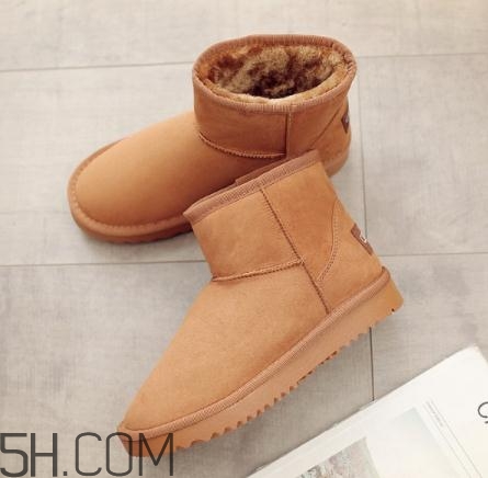 雪地靴什么颜色好看百搭,冬天雪地靴什么颜色好看