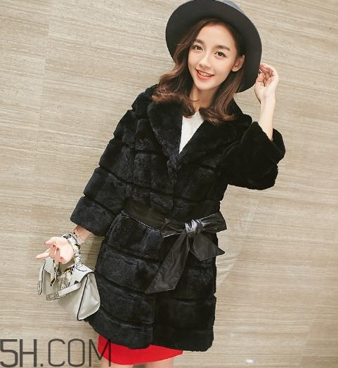 派克服内胆獭兔毛和狐狸毛哪个好,进口獭兔毛和狐狸毛哪个好